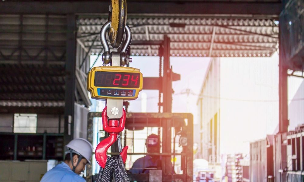 3 Things To Consider Before Buying an Industrial Crane Scale
